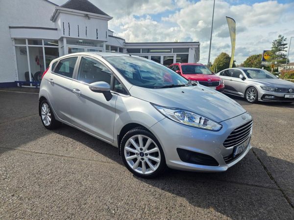 Ford Fiesta Hatchback, Diesel, 2017, Grey