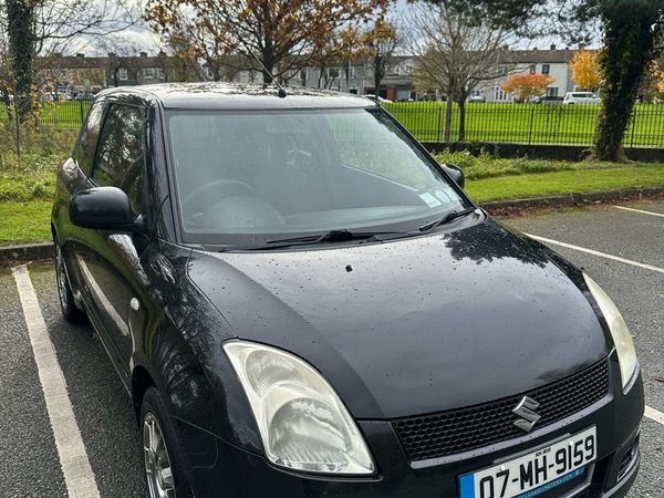Suzuki Swift Hatchback, Petrol, 2007, Black