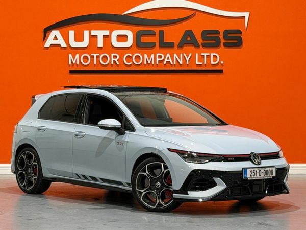 Volkswagen Golf Hatchback, Petrol, 2025, Blue