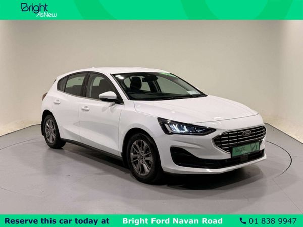 Ford Focus Hatchback, Petrol, 2023, White