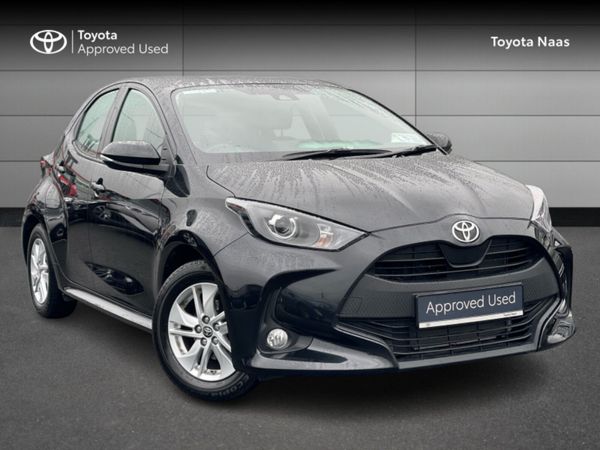 Toyota Yaris Hatchback, Petrol, 2024, Black