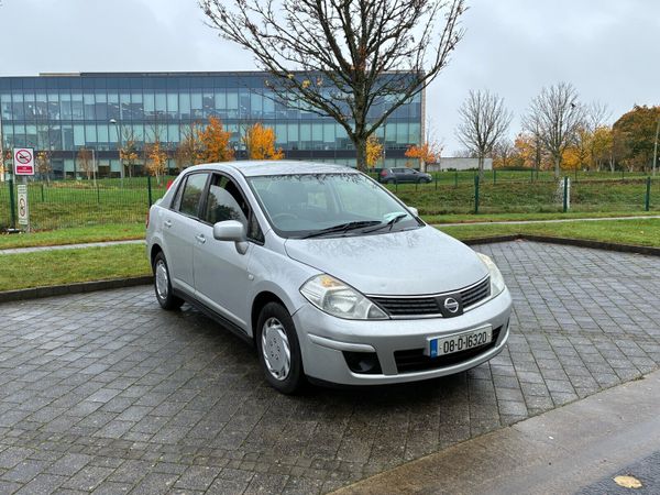 Nissan Tiida Saloon, Petrol, 2008, Silver