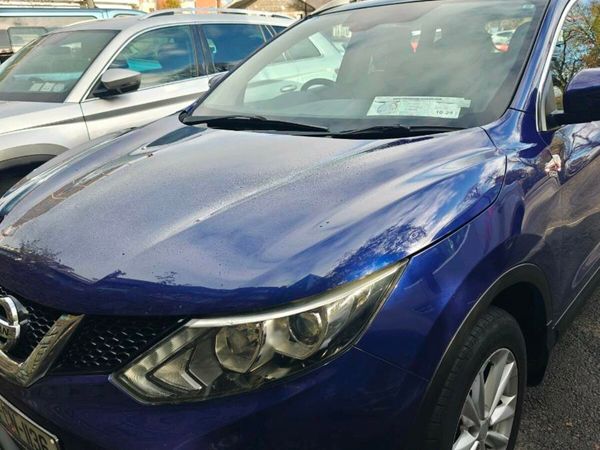 Nissan Qashqai Hatchback, Diesel, 2016, Blue