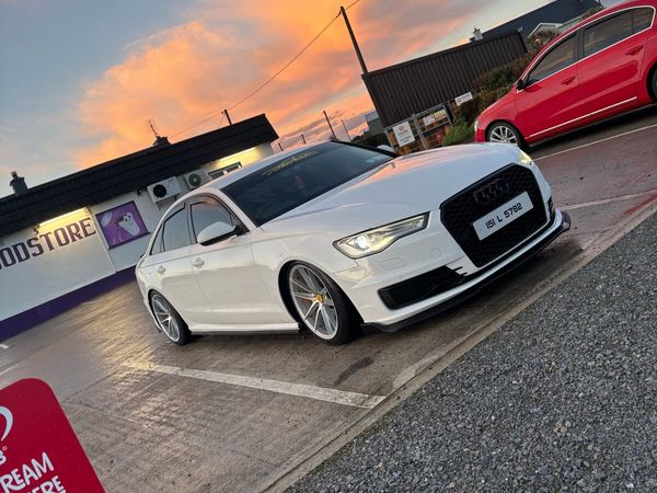 Audi A6 Saloon, Diesel, 2015, White