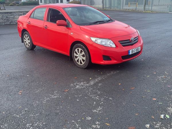 Toyota Corolla Saloon, Petrol, 2008, Red