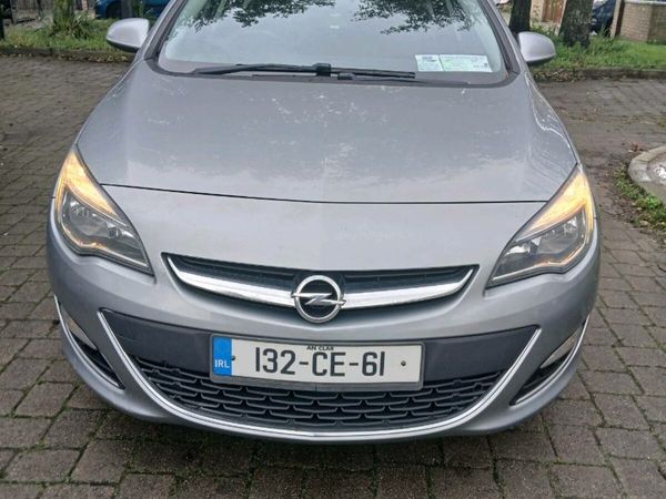 Opel Astra Saloon, Diesel, 2013, Silver