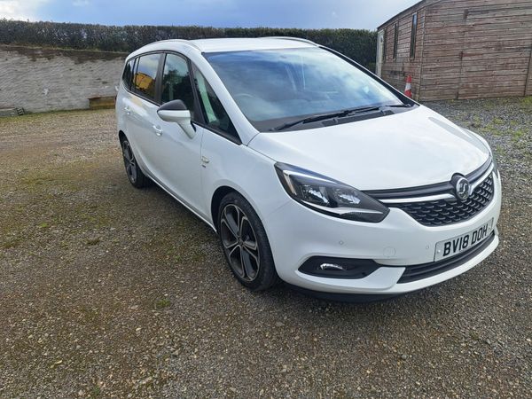 Vauxhall Zafira MPV, Petrol, 2018, White