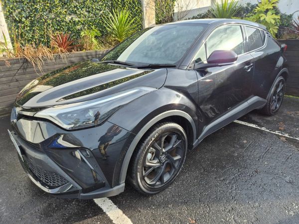 Toyota C-HR SUV, Petrol Hybrid, 2023, Black