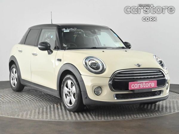 Mini Cooper Hatchback, Petrol, 2018, White