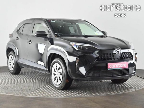 Toyota Yaris Cross Hatchback, Petrol Hybrid, 2022, Black