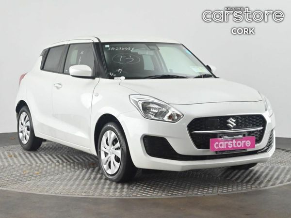 Suzuki Swift Hatchback, Petrol, 2023, White