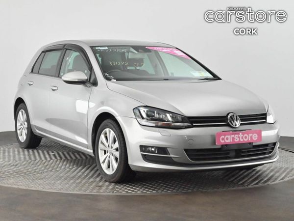 Volkswagen Golf Hatchback, Petrol, 2016, Silver