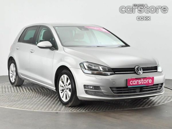 Volkswagen Golf Hatchback, Petrol, 2016, Silver
