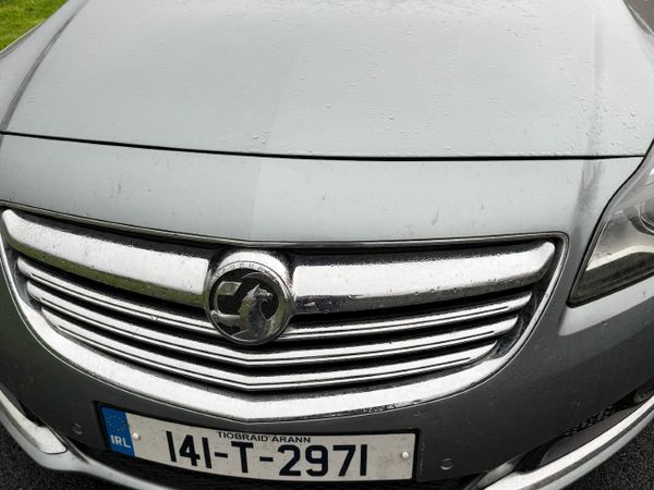 Vauxhall Insignia Saloon, Diesel, 2014, Silver
