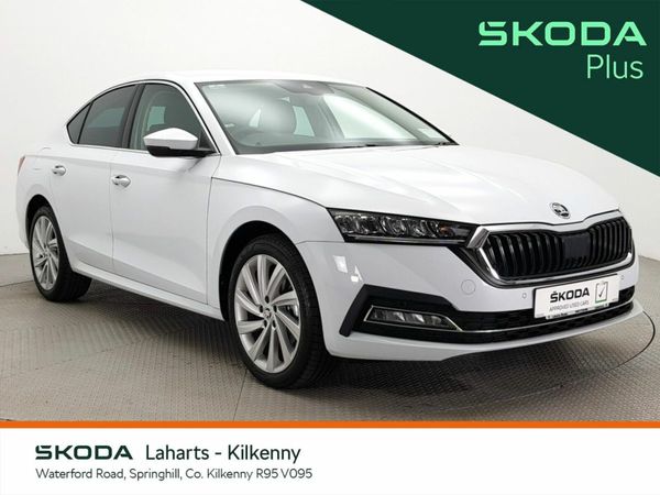 Skoda Octavia Saloon, Diesel, 2024, White