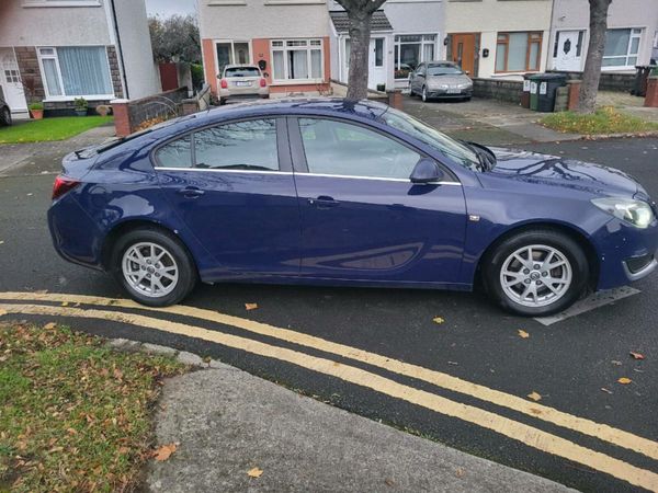 Vauxhall Insignia Hatchback, Diesel, 2013, Blue