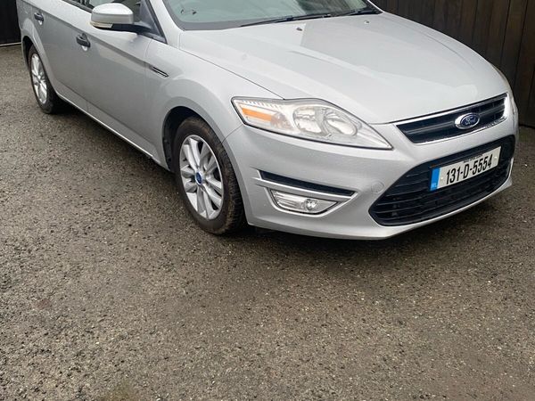 Ford Mondeo Hatchback, Diesel, 2013, Silver