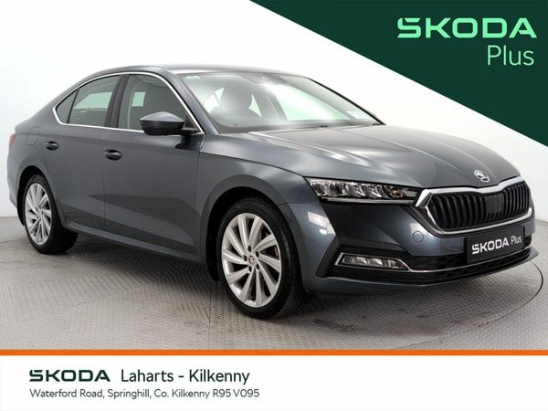 Skoda Octavia Saloon, Diesel, 2021, Grey