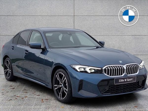 BMW 3-Series Saloon, Petrol Plug-in Hybrid, 2026, Blue