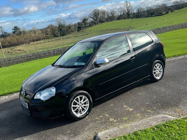 Volkswagen Polo Hatchback, Diesel, 2008, Black