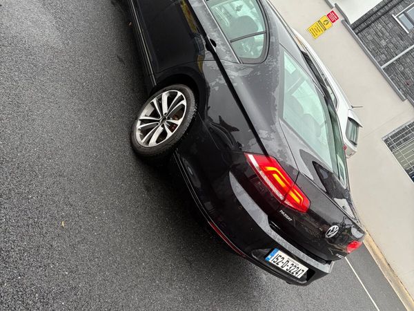 Volkswagen Passat Saloon, Diesel, 2015, Black