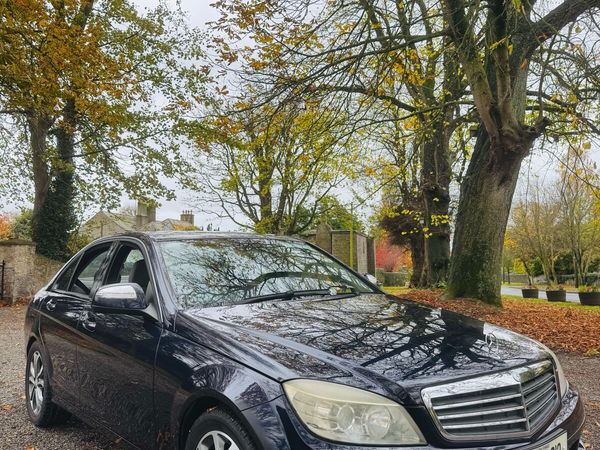 Mercedes-Benz C-Class Saloon, Diesel, 2009, Blue
