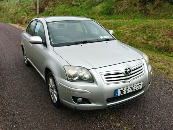 Toyota Avensis Saloon, Petrol, 2006, Silver