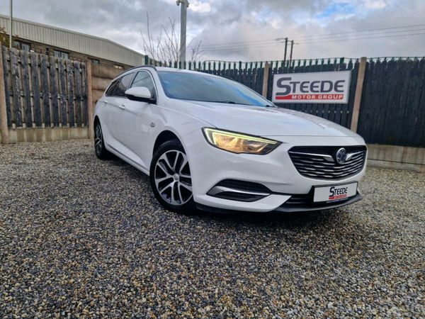 Vauxhall Insignia Estate, Diesel, 2018, White