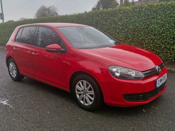 Volkswagen Golf Hatchback, Petrol, 2012, Red