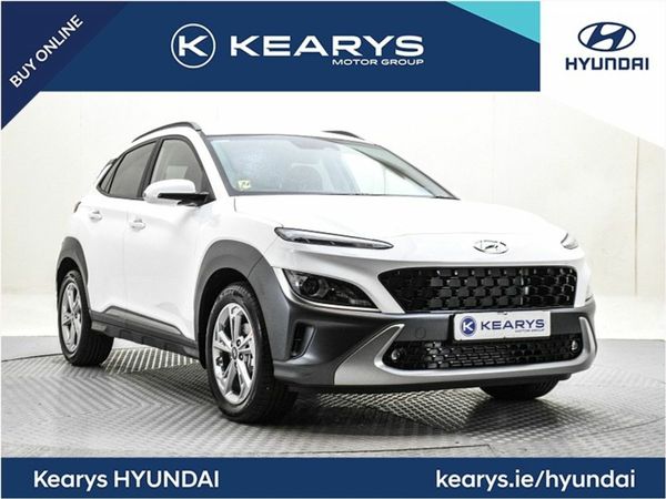 Hyundai KONA SUV, Petrol, 2021, White
