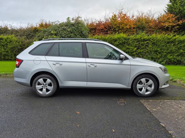 Skoda Fabia Estate, Diesel, 2018, Silver
