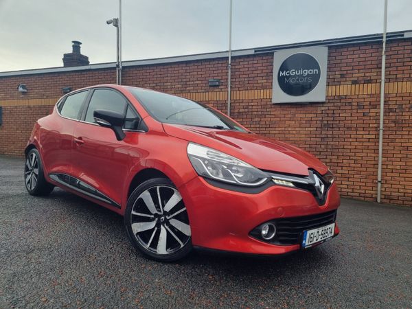 Renault Clio Hatchback, Diesel, 2016, Red
