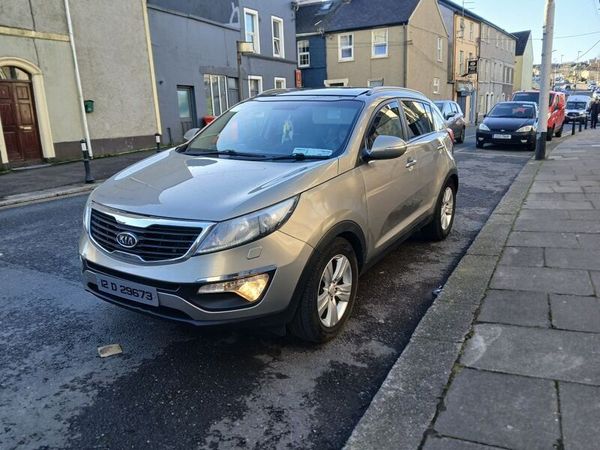 Kia Sportage SUV, Diesel, 2012, Silver