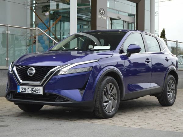 Nissan Qashqai MPV, Petrol, 2022, Blue