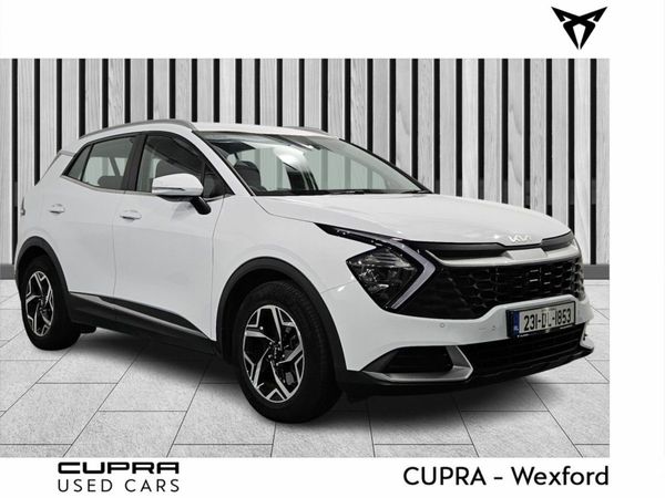 Kia Sportage SUV, Diesel Hybrid, 2023, White