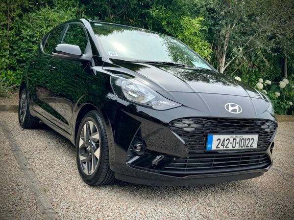 Hyundai i10 Hatchback, Petrol, 2024, Black