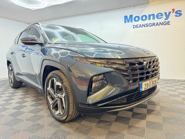 Hyundai Tucson SUV, Petrol Hybrid, 2023, Blue
