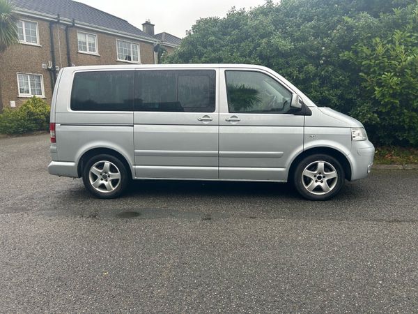 Volkswagen Caravelle Minibus, Diesel, 2007, Silver