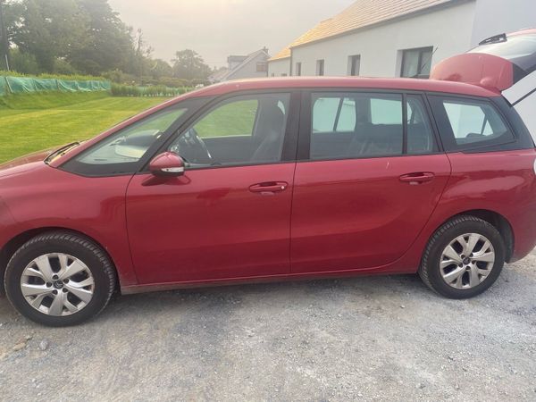 Citroen C4 Hatchback, Diesel, 2015, Red