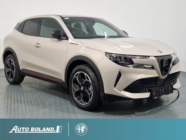 Alfa Romeo Junior SUV, Electric, 2026, White