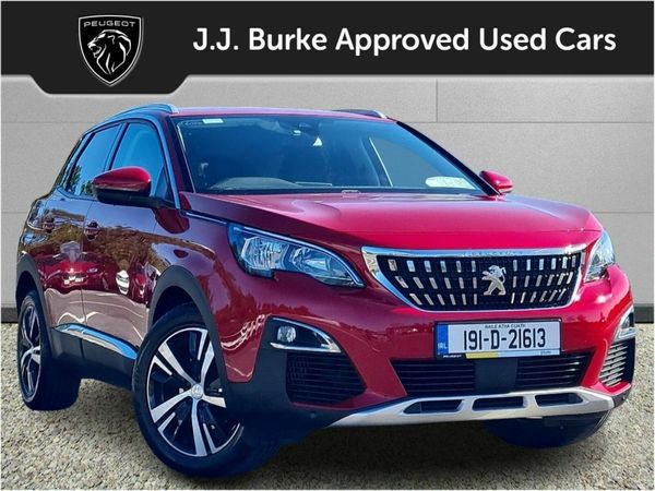 Peugeot 3008 MPV, Petrol, 2019, Red