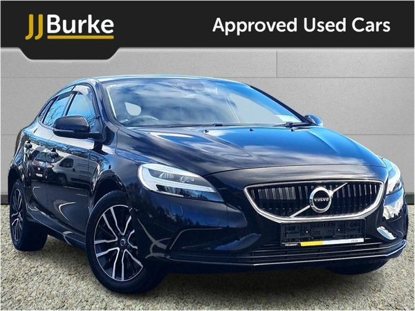 Volvo V40 Hatchback, Diesel, 2020, Black