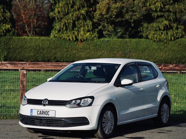 Volkswagen Polo Hatchback, Petrol, 2015, White