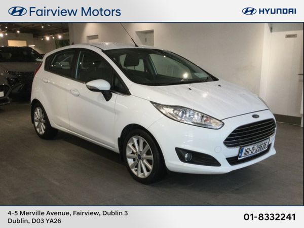 Ford Fiesta Hatchback, Petrol, 2016, White
