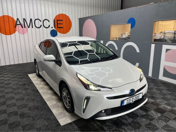 Toyota Prius Saloon, Petrol Hybrid, 2022, White