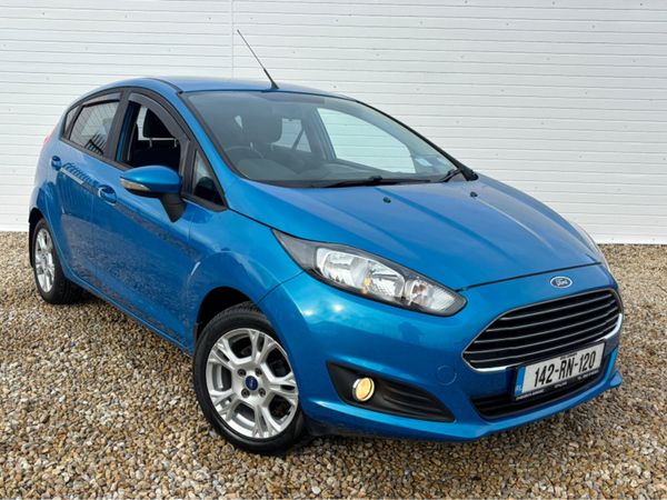 Ford Fiesta Hatchback, Petrol, 2014, Blue