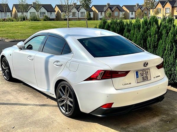 Lexus IS Saloon, Petrol Hybrid, 2014, White