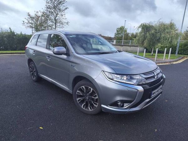 Mitsubishi Outlander SUV, Petrol Plug-in Hybrid, 2018, Grey