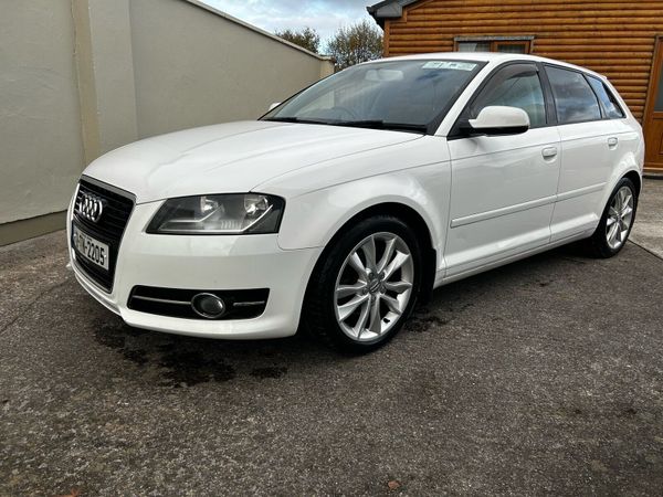 Audi A3 Hatchback, Diesel, 2012, White