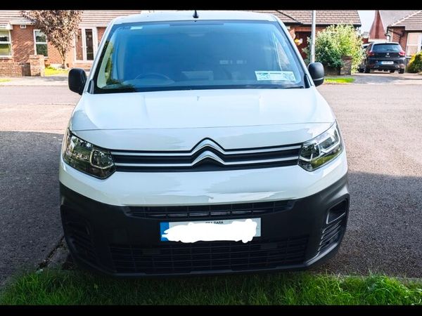 Citroen Berlingo MPV, Diesel, 2022, White
